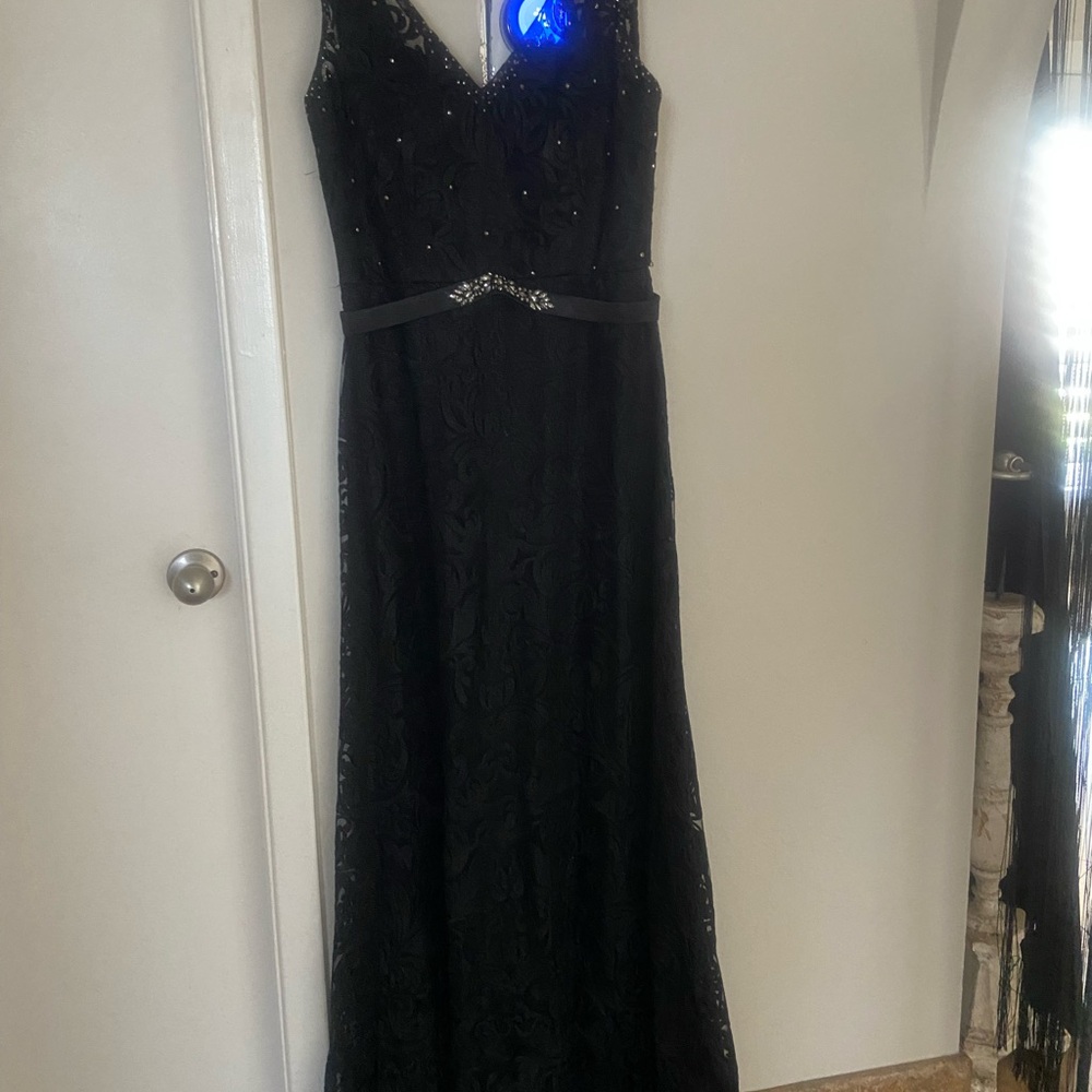 Black formal long dress medium 8 classy